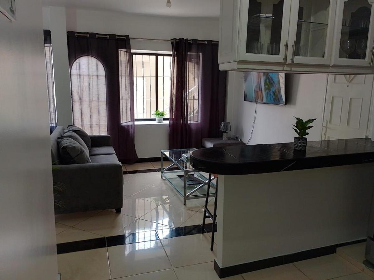 Comfortable 3-Bedroom Apartment, Close To The American Consulate Guayaquil Exteriér fotografie